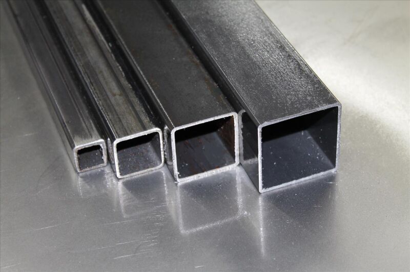 B&T Metall Tube carré en acier galvanisé 35 x 35 x 2 mm en longueurs de 500  mm +0/-3 mm Tube carré ST37 galvanisé à chaud Profil creux en acier brut 