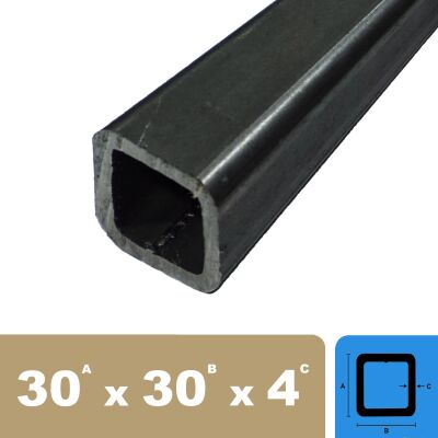 30 x 30 x 4 fino a 6000 mm Tubo a sezione quadrata Tubo a profilo in acciaio