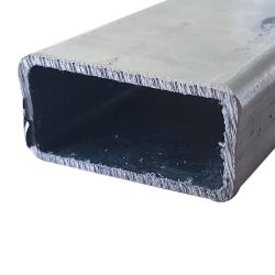 80x50x3 mm tubo de acero galvanizado - desbarbado - horizontal - inglete en un lado