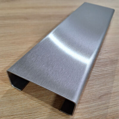 Blechzuschnitt nach Maß in Aluminium, Edelstahl und Stahl