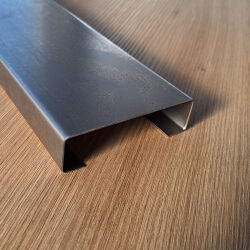 C-profile of corten steel bent to size from 1mm sheet