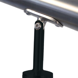RG01 - Ringhiera in acciaio inox ad angolo senza barre di riempimento e con post in nero
