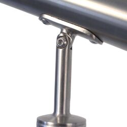 RG01 - Ringhiera in acciaio inox con due angoli e 2 barre di riempimento